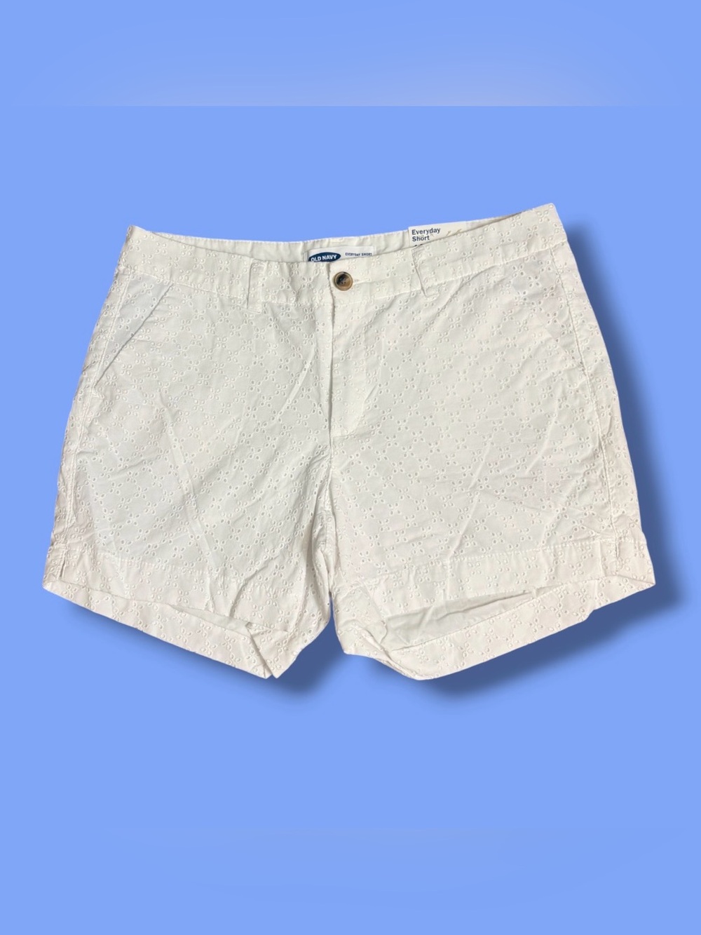Old Navy White Eyelet Casual Everyday Short Midrise Shorts